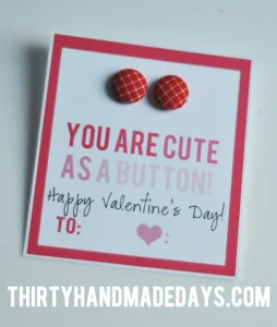 Valentine Free Printables | Looking for free printable Valentine's day cards that aren't the run of the mill "big box" style cards? Then click through to check out over 20 of the cutest Valentines for boys and girls. 