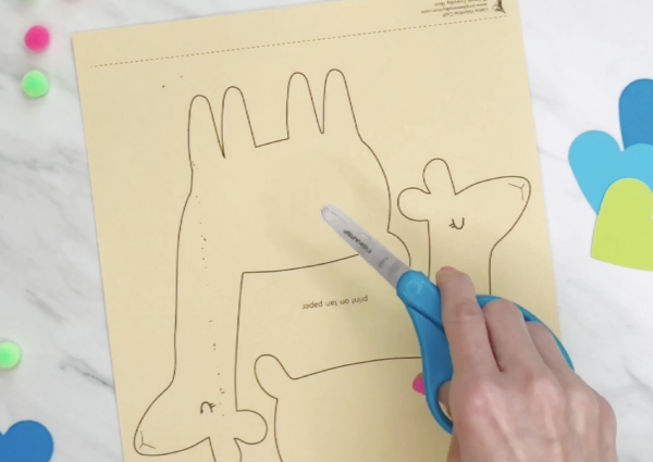 hand with scissors and llama template