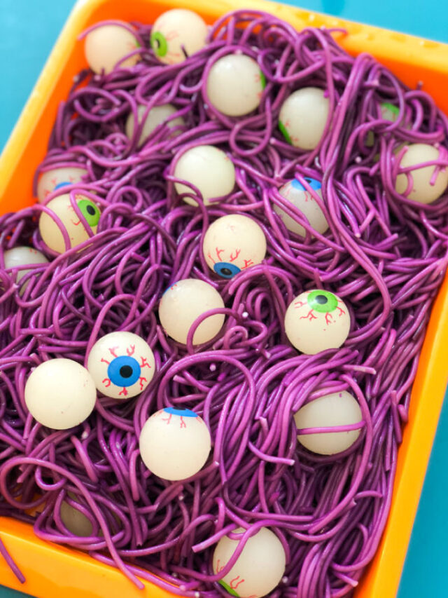 Spaghetti & Eyeball Halloween Sensory Bin Story