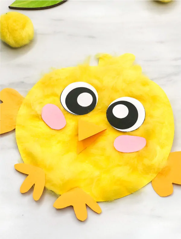 Easter Craft For Kids | These easy and fun baby chicks are the perfect art project for children, plus it comes with a free printable template. #kids #freeprintable #kidscrafts #craftsforkids #kidsactivities #ideasforkids #simpleeverydaymom #chicks #farmcrafts #printables #easter #eastercrafts #eastercraftsforkids