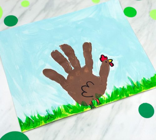 Handprint Craft For Kids | Toddlers, preschool and kindergarten kids will have fun making this chicken art project. It's great for when learning about the farm or for the spring time. #kids #kidsactivities #kidscrafts #craftsforkids #activitiesforkids #ece #earlychildhood #handprintcrafts #springcrafts #farm