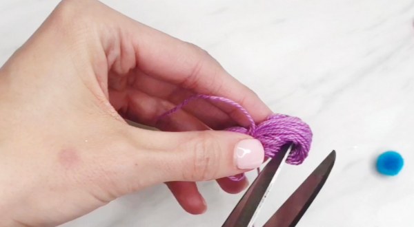 hand cutting embroidery floss