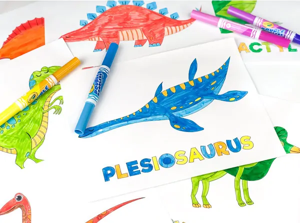 coloring page of a plesiosaurus
