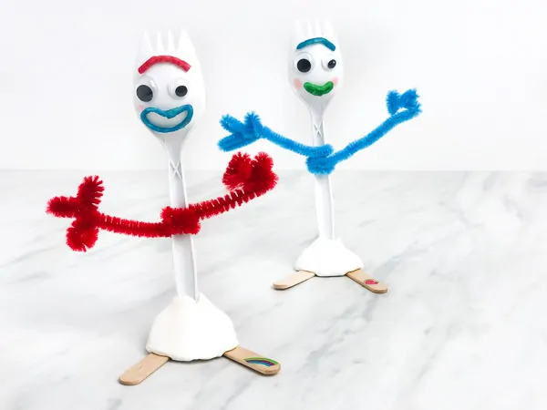 2 diy spork toys from toy story 4