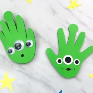  Alien Handprint Card From Toy Story 4