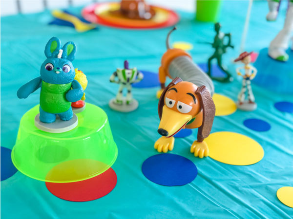Toy Story 4 party table