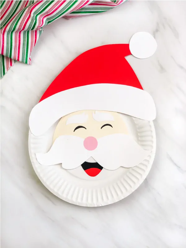 closeup of Santa paper plate craft