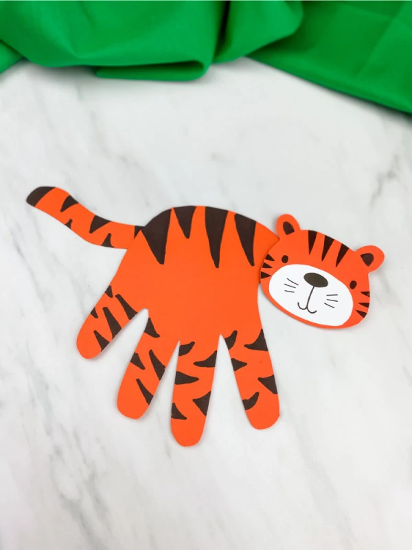 closeup of handprint tiger craft 