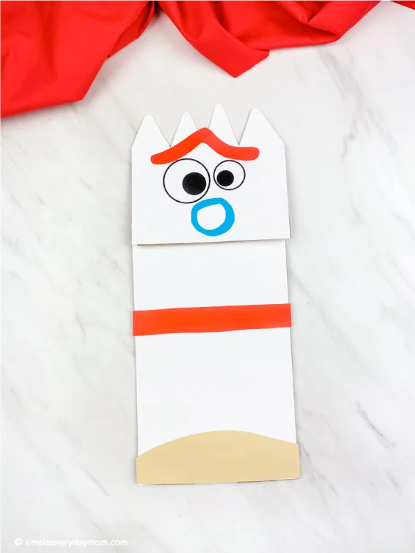 surprised forky paper bag puppet without arms