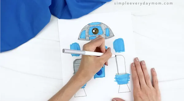 hand coloring in handprint r2d2 template