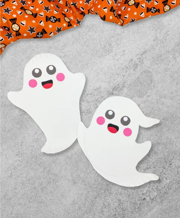 2 paper plate ghosts