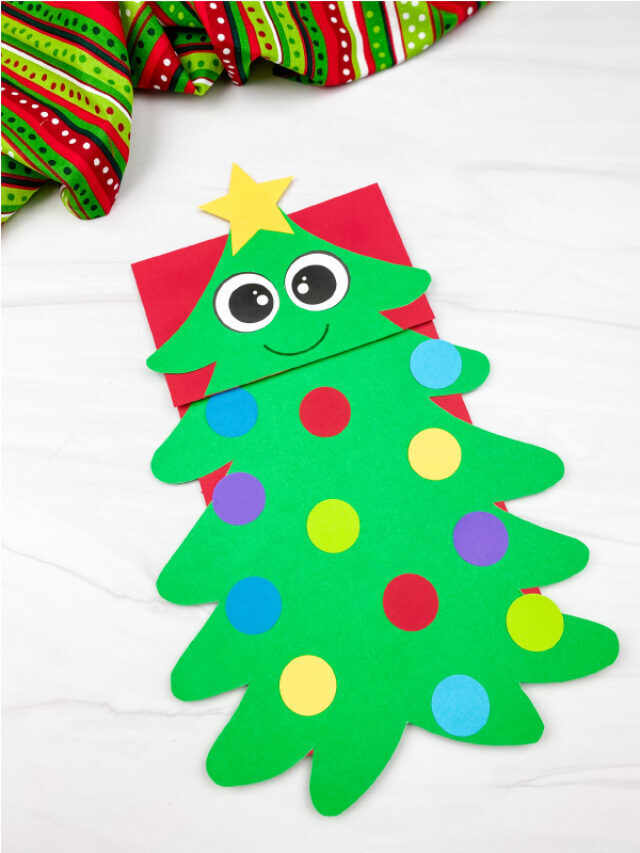 Christmas Tree Paper Bag Puppet Craft [FREE Template] Story