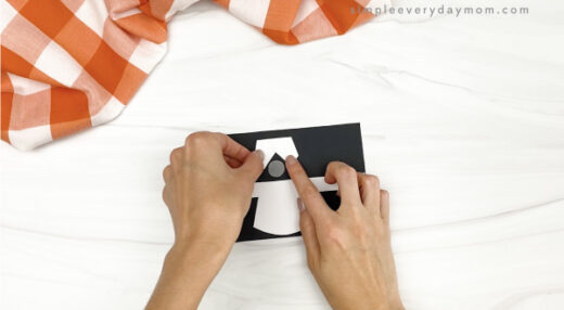 Toilet Paper Roll Pilgrim Craft For Kids [Free Template]