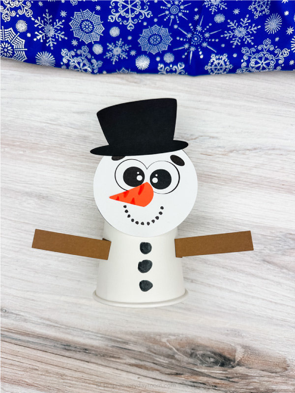 solo image of snowman paper cup craft
