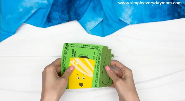 folding the side of the I am Money book craft